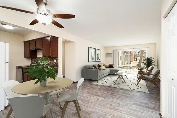 Boulder Court Apartments — Photo 4
