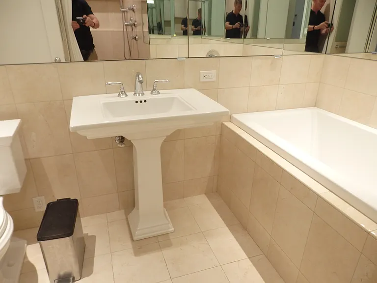 43 E 20th St #2 — Photo 11