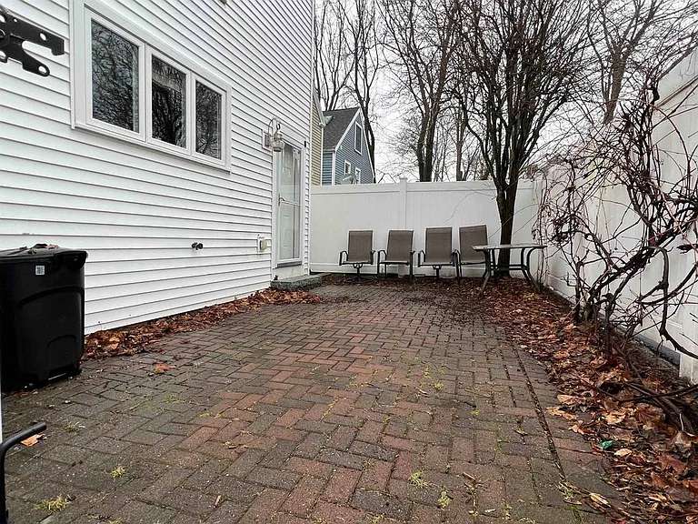 68 McDonough St — Photo 22