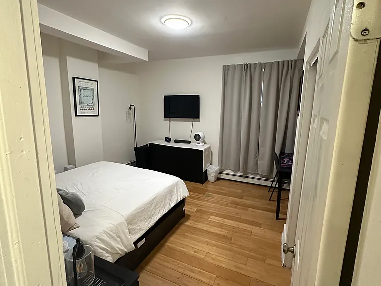 306 Sumner St #1 — Photo 12