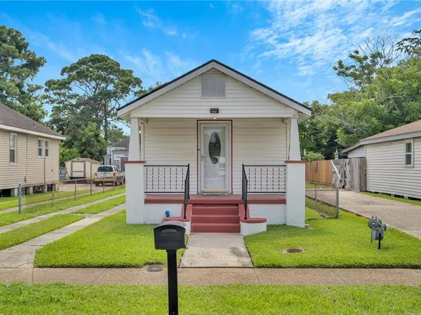 516 Bellanger St, Harvey, LA 70058