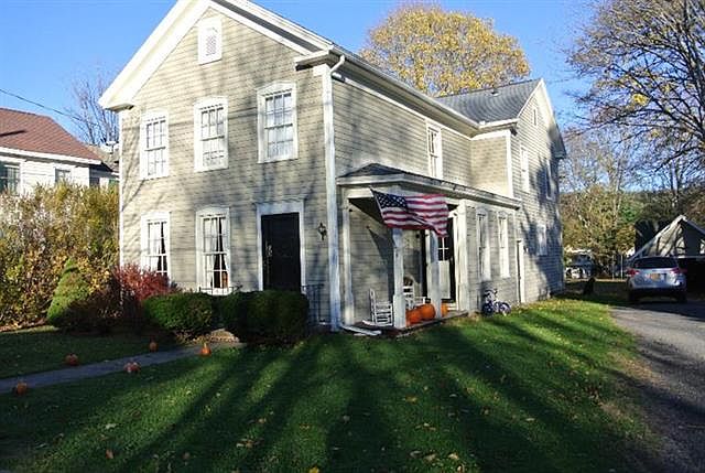 1st image of 19 Eagle St