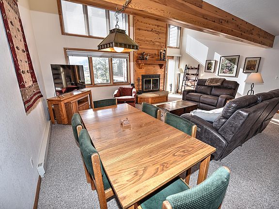 5th image of 840 Wapiti Dr APT B
