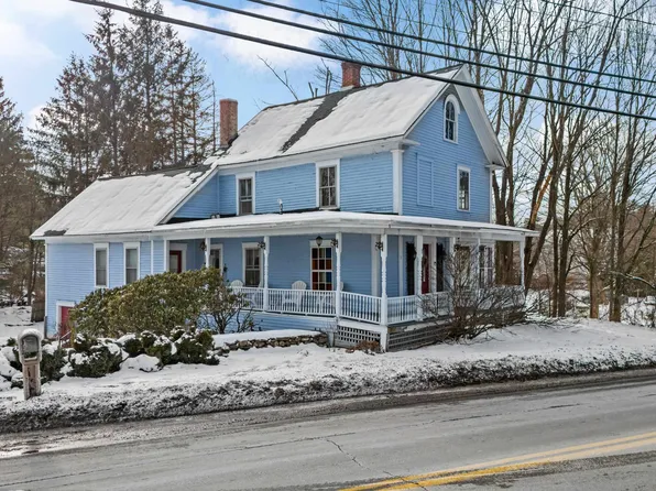 12 S Mast Street, Goffstown, NH 03045