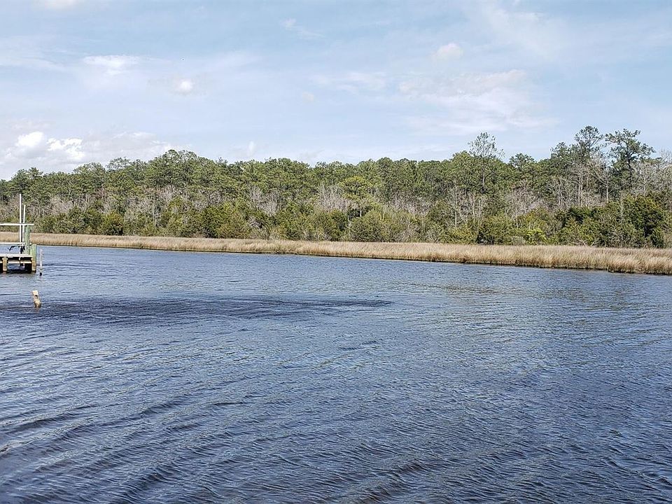 2nd image of 1006 Cahooque Creek Rd