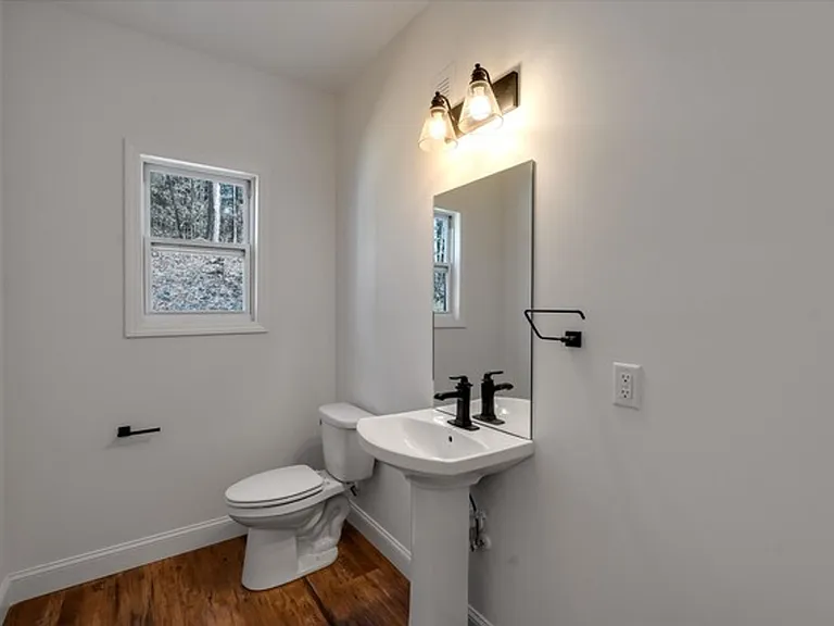 131 Owenby Ln — Photo 30