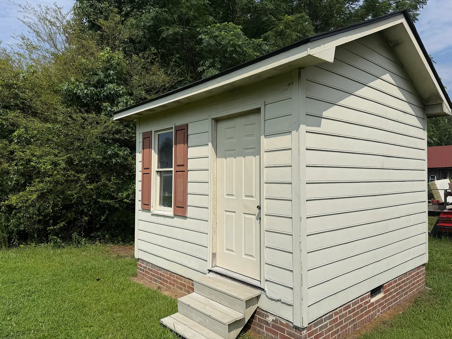 3 bed, 1556 sqft, $1,900 — Photo 3