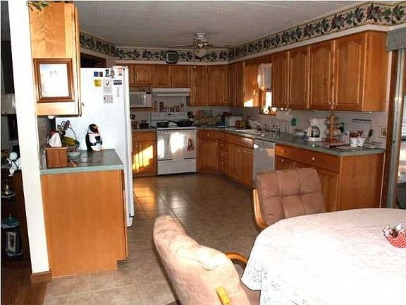 4th image of 7333 W Dorsey Ave
