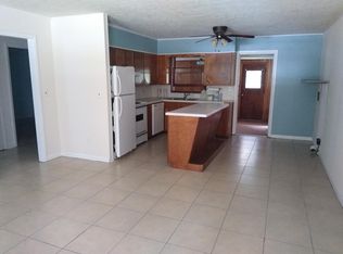 1042 Gap Creek Rd #A, Elizabethton, TN 37643