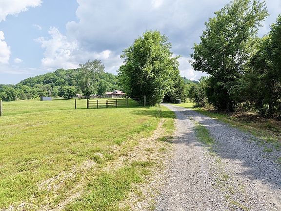 69th image of 161 Fowler Rd