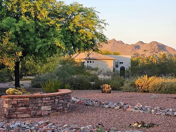 3rd image of 1428 E Breezy Court
