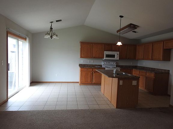2nd image of 2303 W Oak Park Pl #A