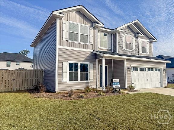 2nd image of 92 Holland Drive NE