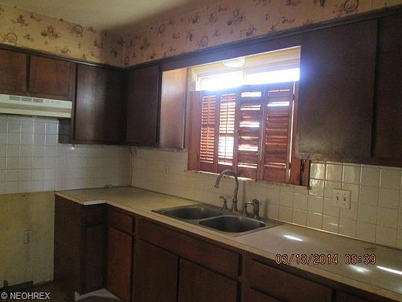2nd image of 1543 Elizabeth Ave