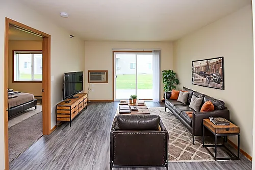 Country Meadows Apartments Photo 1