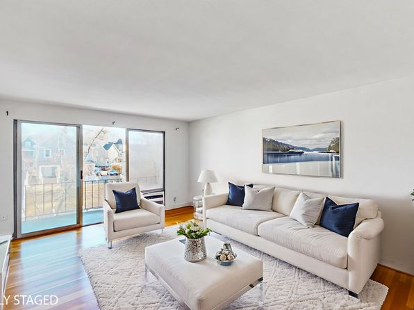 175 W Wyoming Ave #42