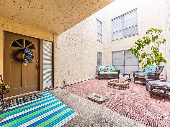 4th image of 9006 Emberglow Ln