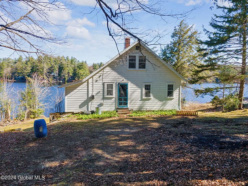 4th image of 171 Mountain Lake South Shore Road