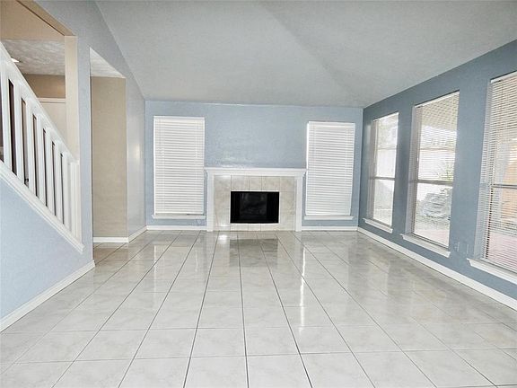 5th image of 7810 Mauvewood Dr