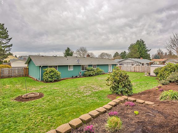3rd image of 10119 NE 87th Ave