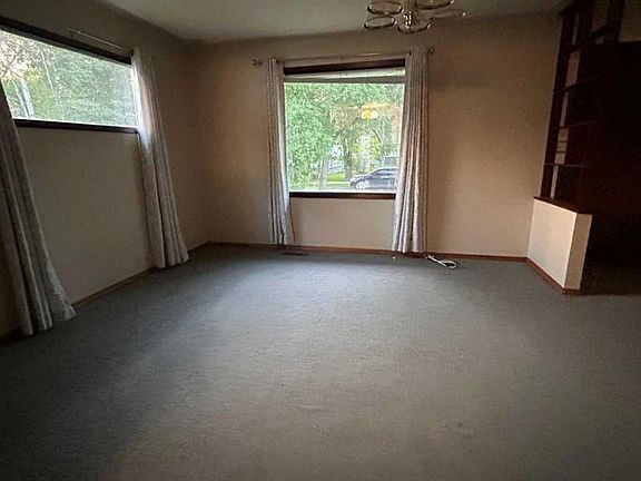 5th image of 4107 N 50th Ave