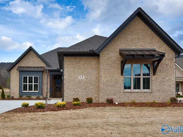 15 Payton Oaks Pl, Gurley, AL 35748