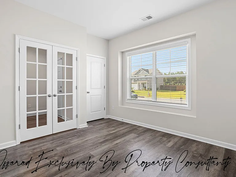 13 Spinney Ct — Photo 4