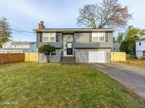 69 Starr Avenue, Schenectady, NY 12304