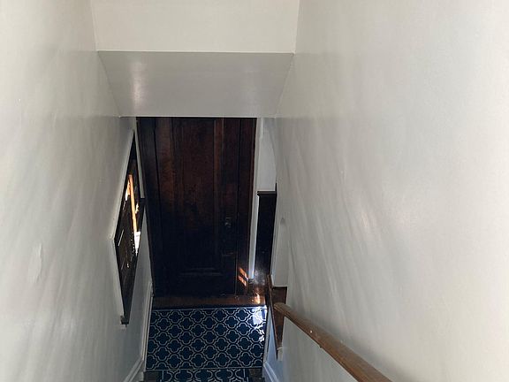 5th image of 13404 Saybrook Ave