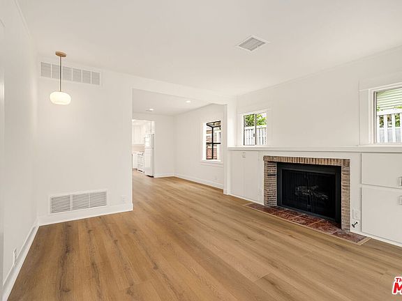 4th image of 514 W Newby Ave