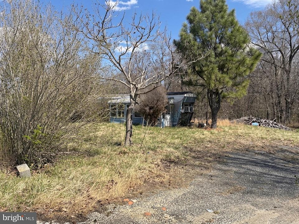 2nd image of 290 Skinners Turn Rd