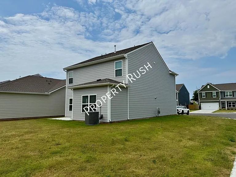 7535 Bendire Loop — Photo 47