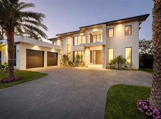 6225 Snapper Creek Dr, Miami, FL 33143