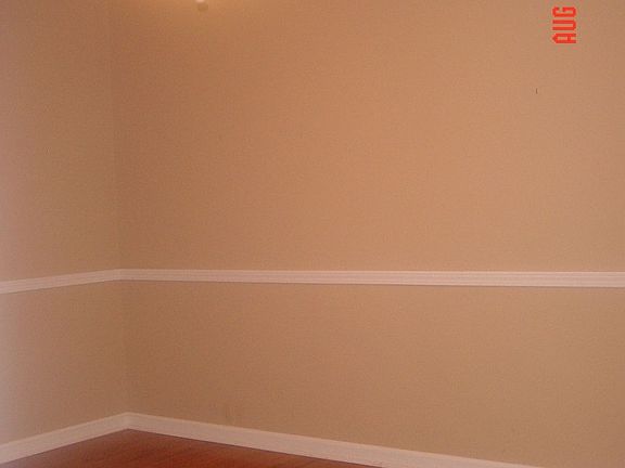 3rd image of 118 Southwick Dr