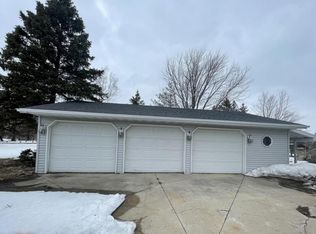 5409 Steves Cheese Rd, Denmark, WI 54208