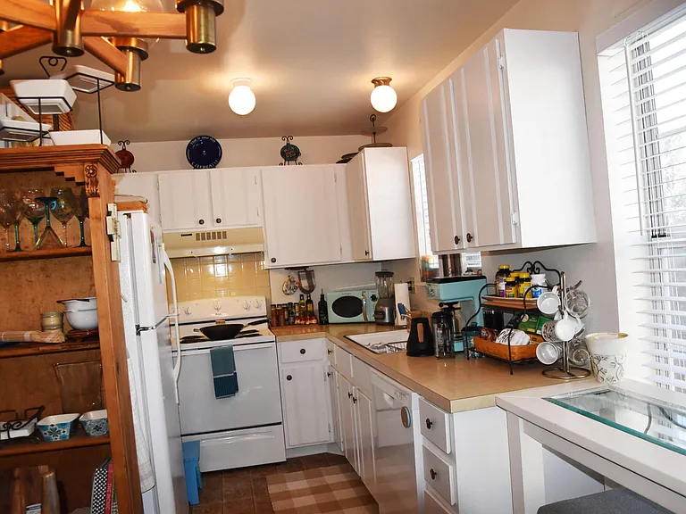 1813 Belmar Dr — Photo 15