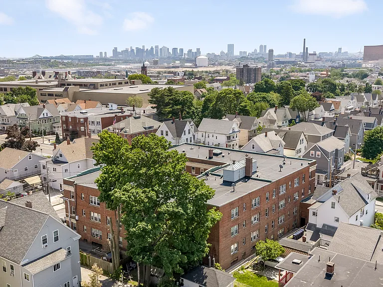 8 Walnut St #28 — Photo 11
