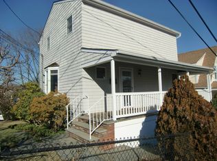 42 Harold St, Cos Cob, CT 06807