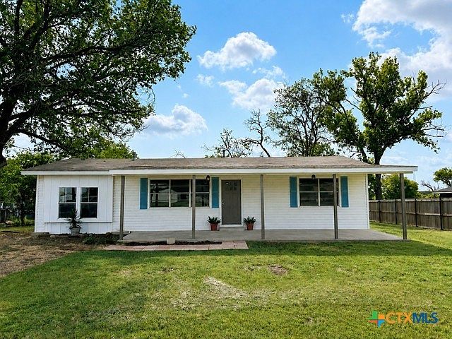 1st image of 206 Barton Ln