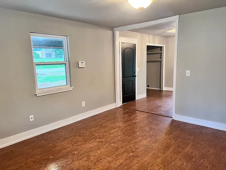 1107 Wilson St — Photo 30