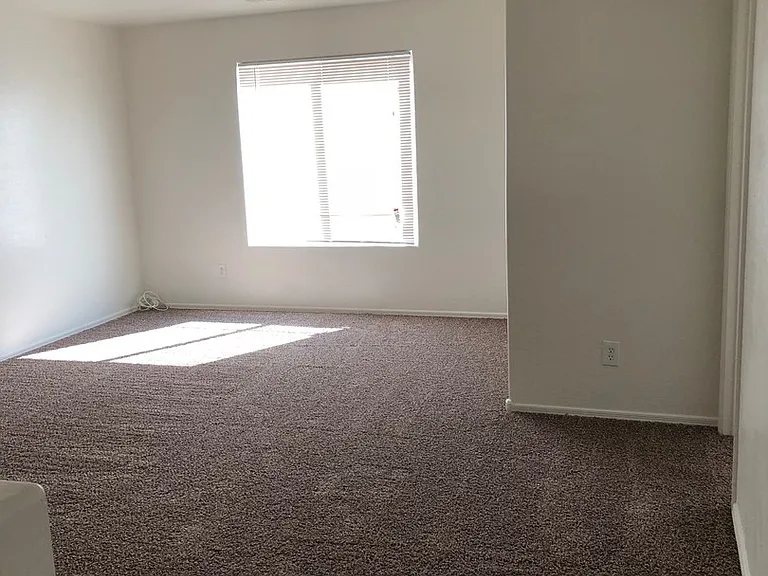45579 W Dutchman Dr — Photo 23