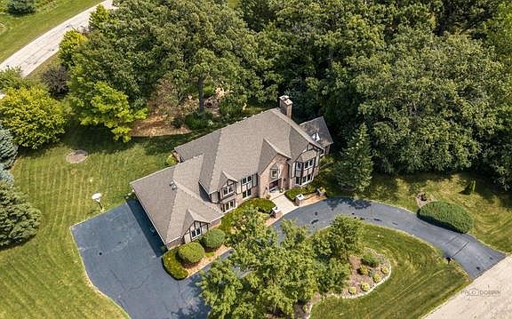2nd image of 1609 Bayberry Ct