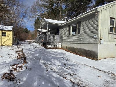 99 Route 27, Raymond, NH, 03077