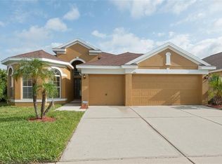 404 York Dale Dr, Ruskin, FL 33570