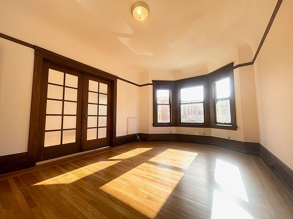 5th image of 479 Church St Unit 3