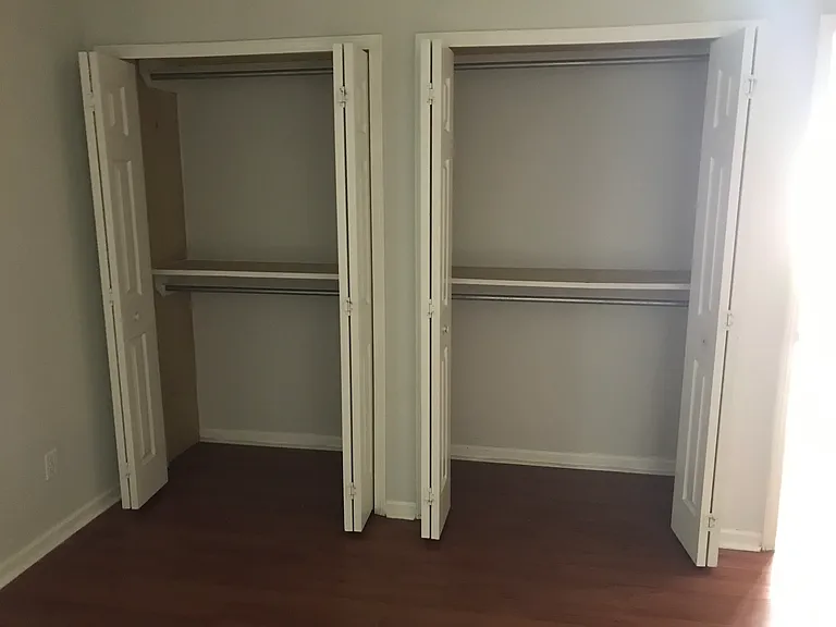 430 Live Oak Walk — Photo 11