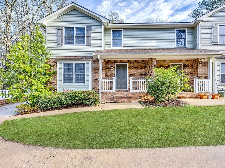 Oconee Shoals Townhomes