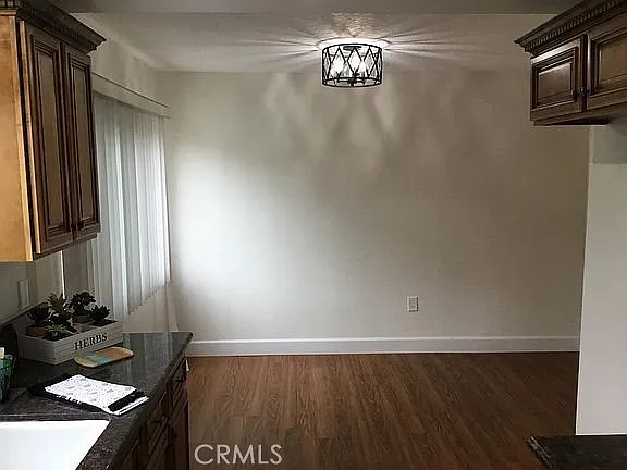 17902 Baron Cir — Photo 11