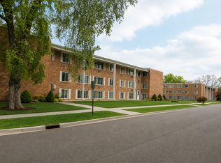 Country View Apartments, Savage, MN 55378