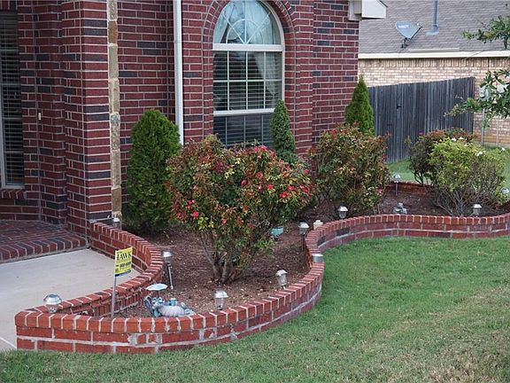 2nd image of 4 Cherryridge Dr